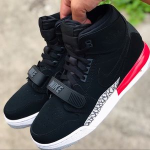 Women’s Nike Air Jordan Size 7 Youth Size 5 .5 BRAND NEW